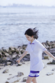 隔壁邻居完整版